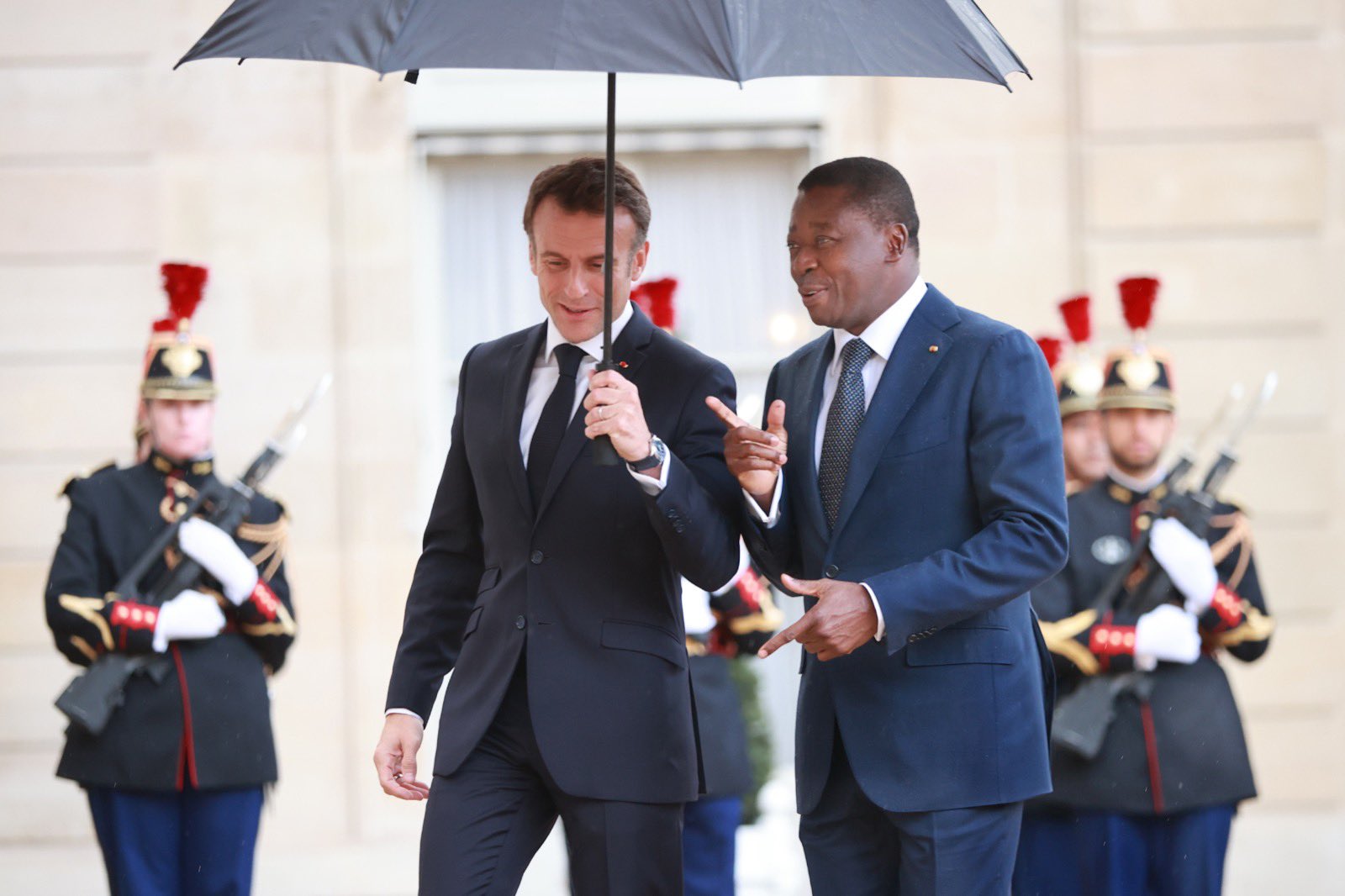 Burkina Faso : Faure Gnassingbé sollicité pour libérer les espions français