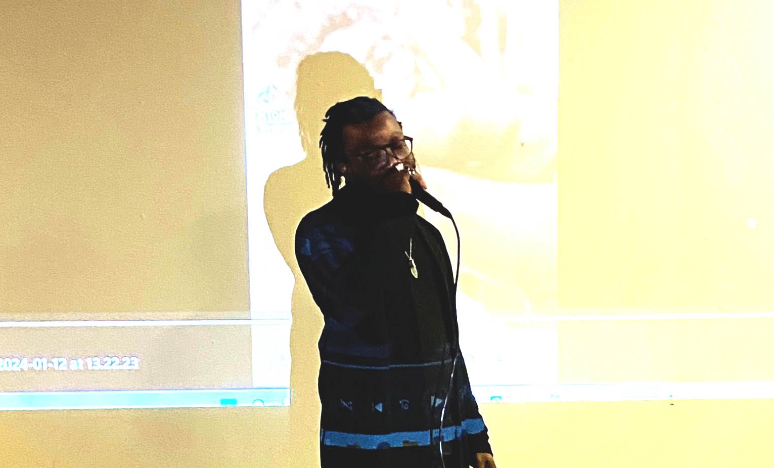 Africa Nutata : l’artiste ADZAFO Yawo expose à Paris ses souvenirs d’Afrique