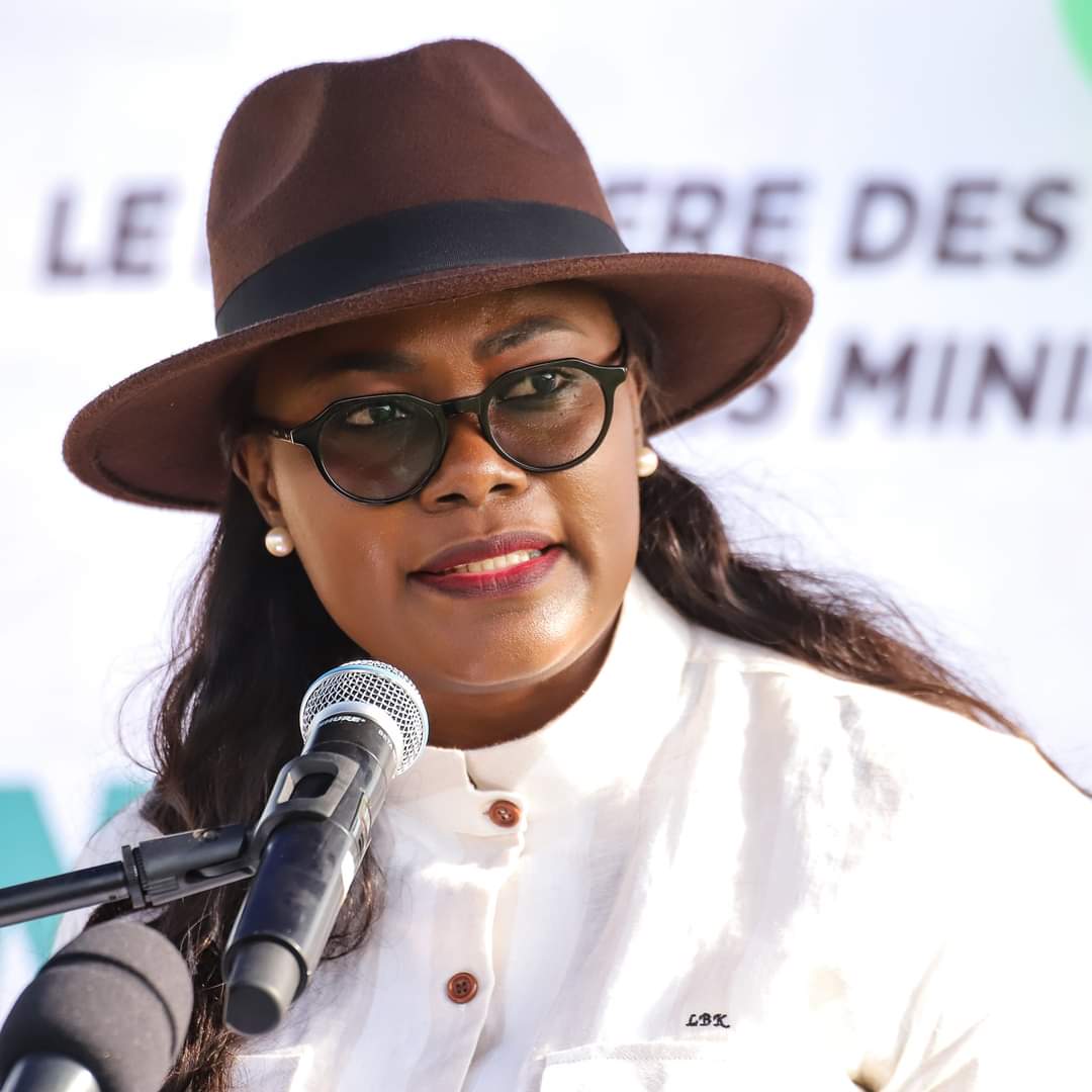 Suspension des championnats de football au Togo : Conflit entre la ministre des Sports et la FTF