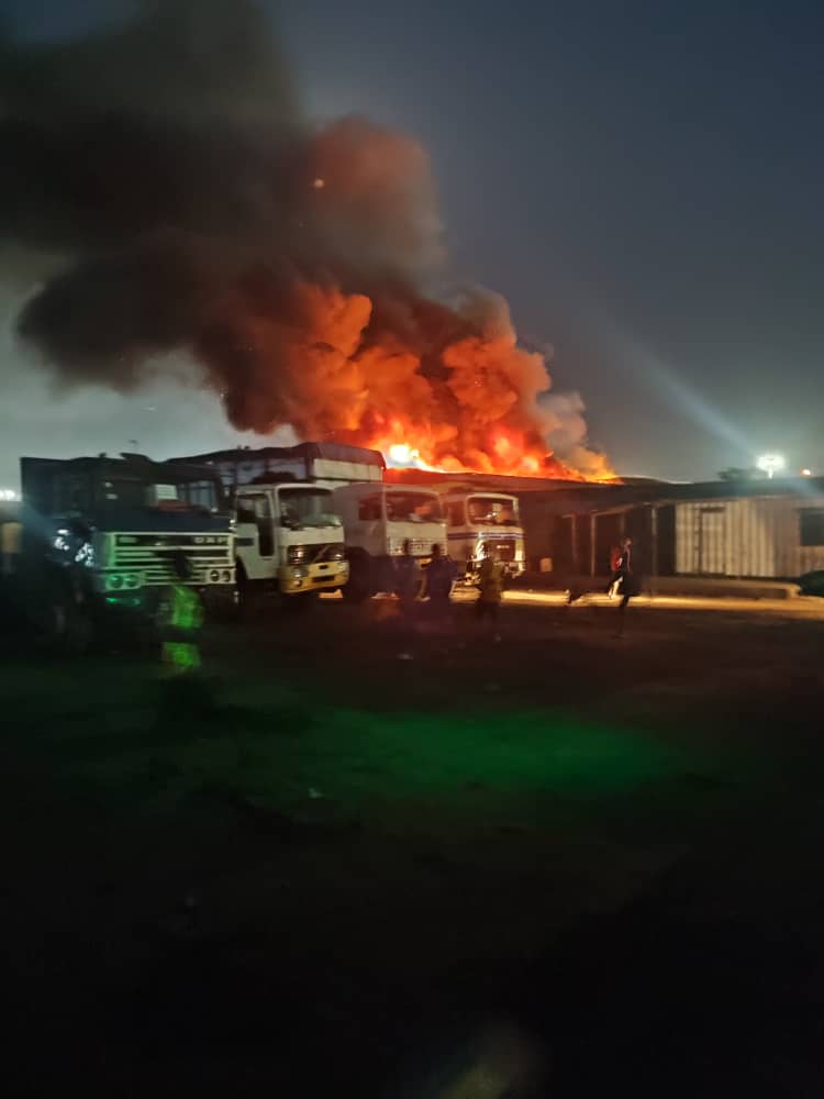 Togo : Violent incendie au Port Autonome de Lomé (vidéo)