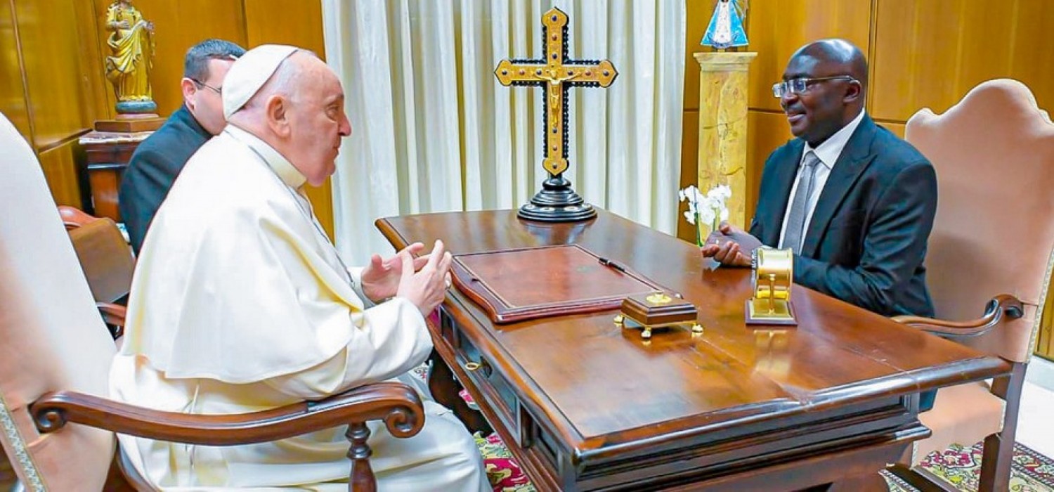 Ghana : Les coulisses de la rencontre entre le vice-président Bawumia et le pape François