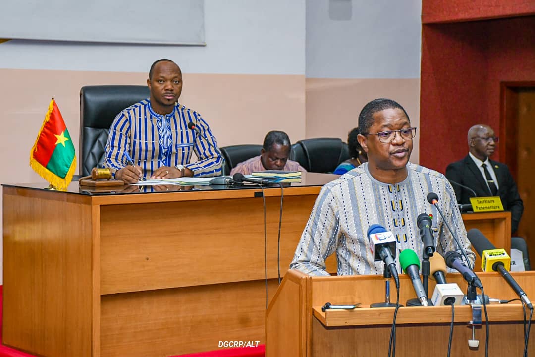 Burkina Faso approuve la ratification de la Charte de l'AES