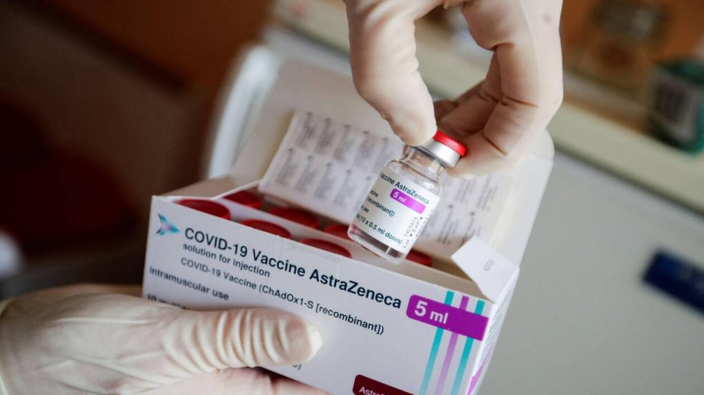 AstraZeneca annonce le retrait du marché du vaccin anti-COVID-19