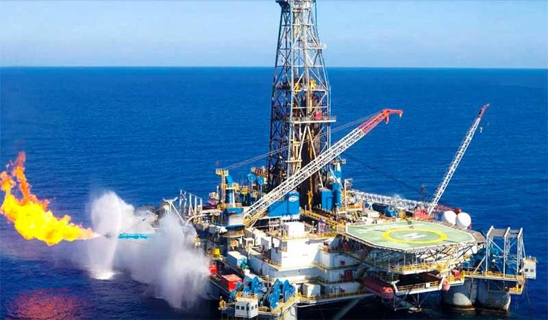 Le Sénégal s'engage vers une exploitation pétrolière et gazière