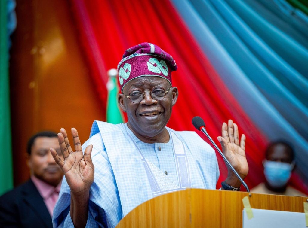 Bola Tinubu reconduit à la présidence de la CEDEAO
