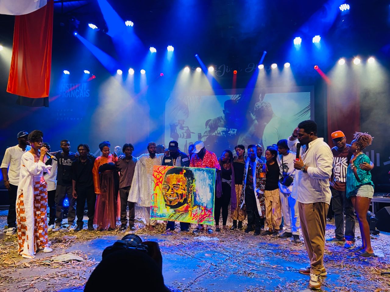 Une soirée mémorable en hommage à Dodo Adogli à l’Institut Français (vidéos)Une soirée mémorable en hommage à Dodo Adogli à l’Institut Français (vidéos)