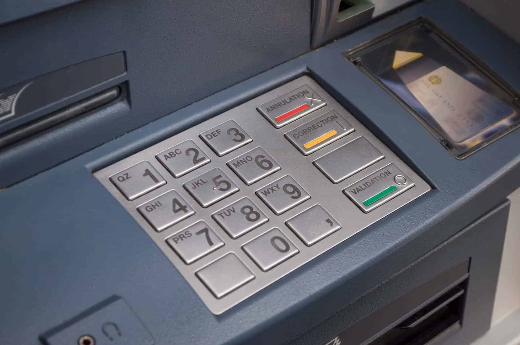 Togo : Une banque ferme temporairement ses agences
